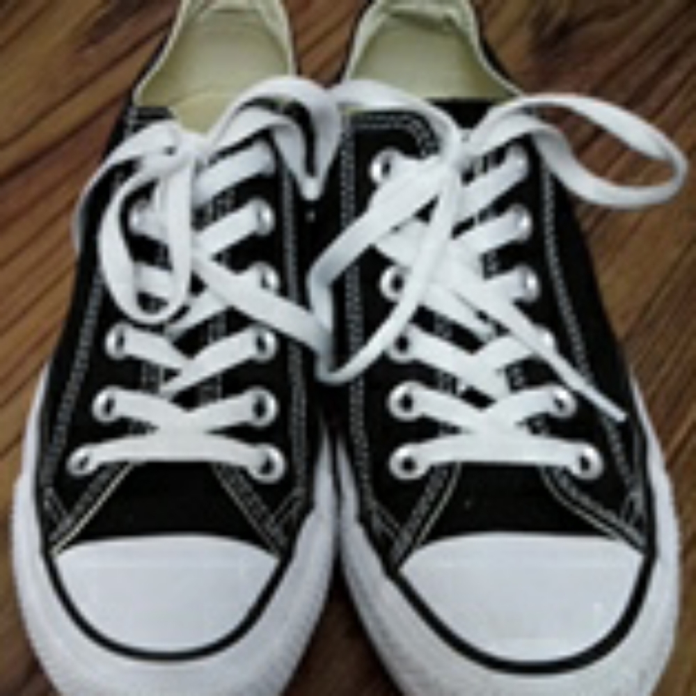 Black all star converse